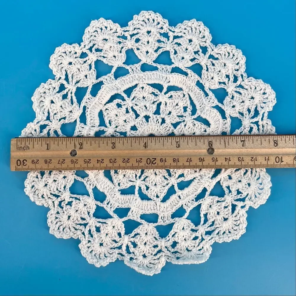 70s Crochet Doily Cottage 1970s Vintage